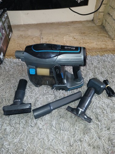 Shark cordless vacuum - shark, cleaner